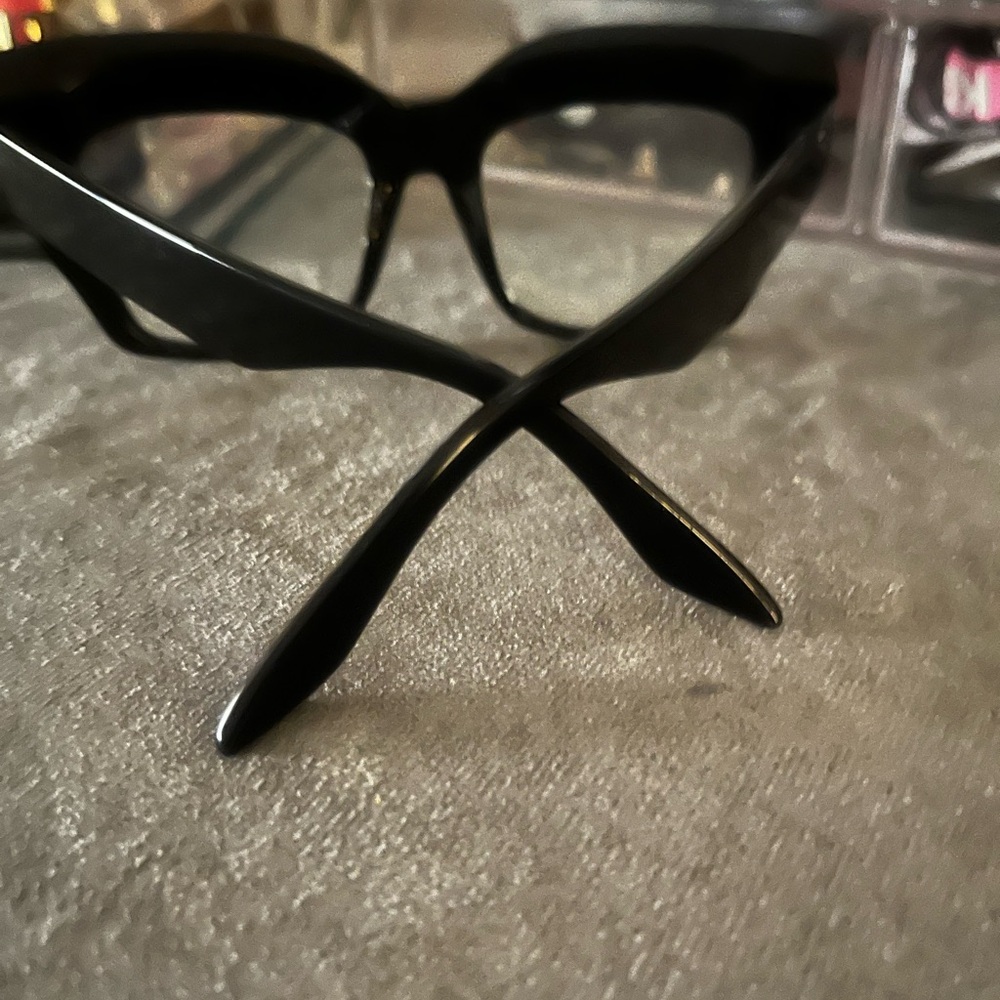 Black Women's Personality Glasses. Lense can be swapped for prescription.